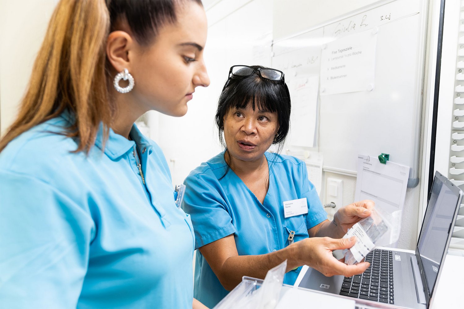 Solina Pflege und Betreuung, Medi richten